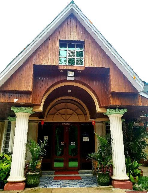 Jade Garden Hotel Bago Exterior photo
